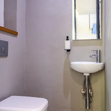 Dreamy And Flat In Beyoglu Apartment Istanbul